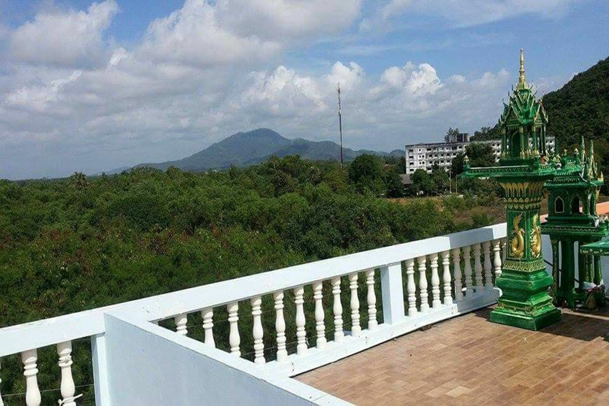 Parfun Guesthouse Ban Nai Rai 外观 照片